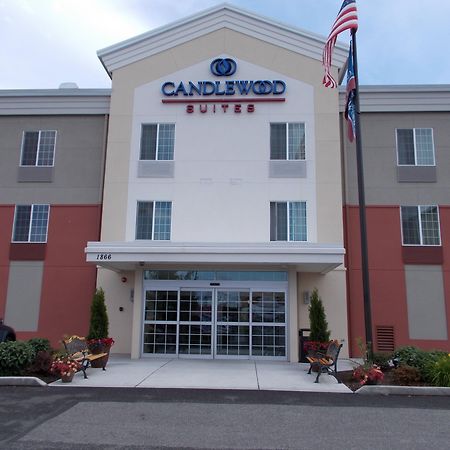 Candlewood Suites Burlington, An Ihg Hotel Ngoại thất bức ảnh
